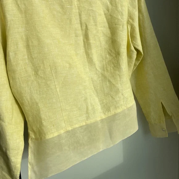 SOLD ON DEPOP Y2K Yellow Green Linen Button Up - Picture 6 of 7